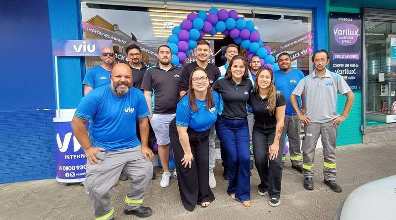 Viu Internet comemora primeiro ano de nova loja em Osório