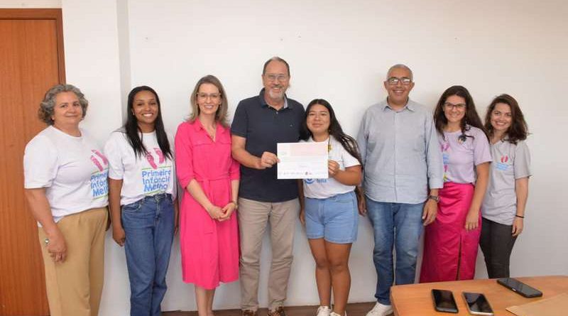 Osório é destaque estadual com prêmio pelo programa Primeira Infância Melhor