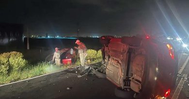 Acidente envolve quatro veículos na Estrada do Mar