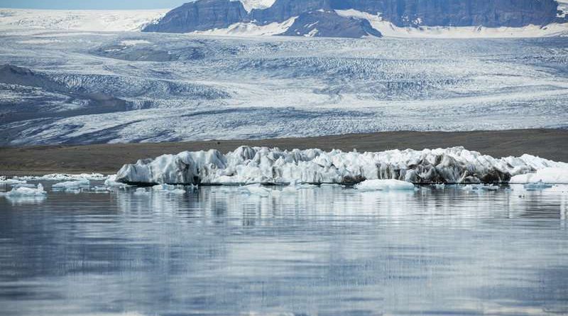 Pesquisadores retornam ao Litoral após expedição de 27 mil km pela Antártica