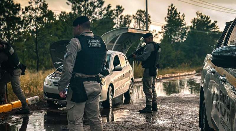 Brigada Militar desativa ponto de tráfico e prende homem em Capão da Canoa