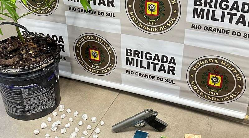 Drogas, dinheiro e simulacros: BM age contra o tráfico no Litoral Norte