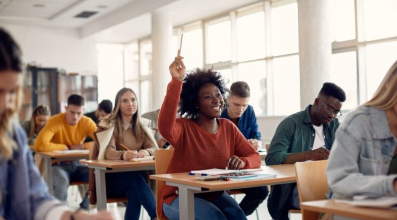 7 benefícios do ensino bilíngue para os estudantes