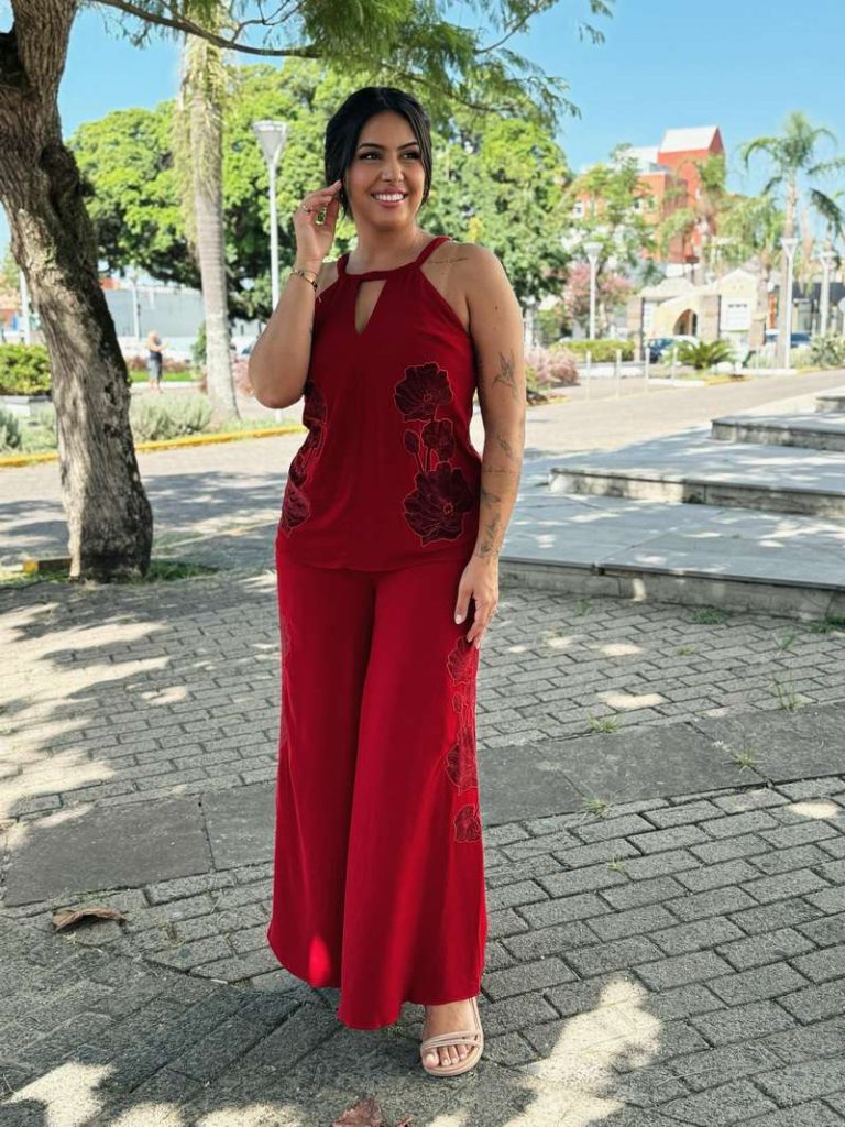 Vestidos de festa deslumbrantes: veja as novidades da Dione Modas