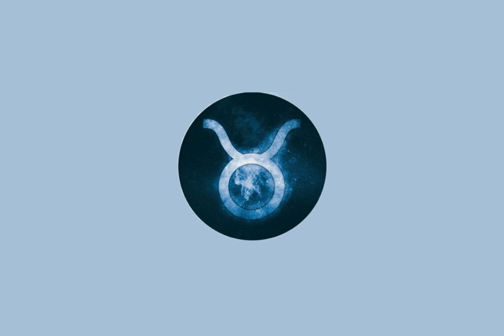 Horóscopo do dia: previsão para os 12 signos em 08/05/2025 56 Ilustração do signo de Touro, em fundo azulado, com símbolo de círculo encimado por dois chifres curvados
