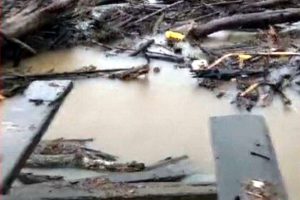 Chuva desabriga famílias e causa danos em cidades do RS